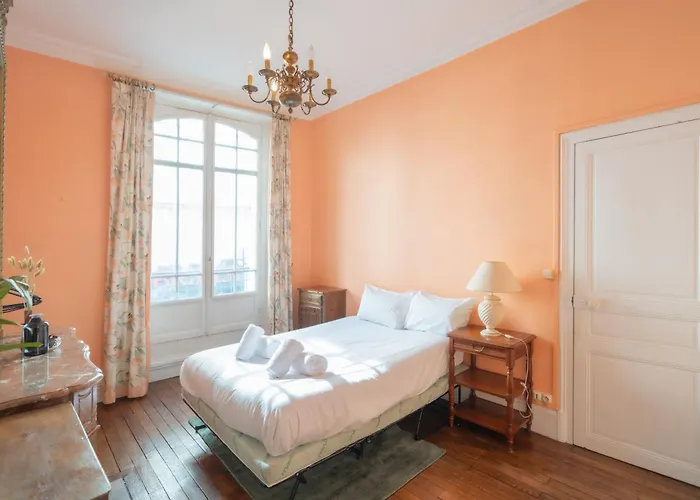 Chaperonniere Apartamento