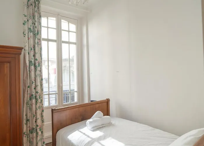 Apartamento Chaperonniere